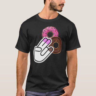 Zwei in Rosa eins in der stinkenden Sonne Donut Lo T-Shirt