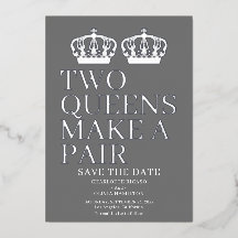 Zwei Königinnen machen eine paarige lesbische Hoch