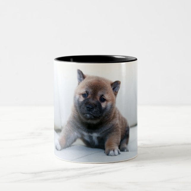 Zwei kräftige Tasse mit Welpendesign. (Mittel)