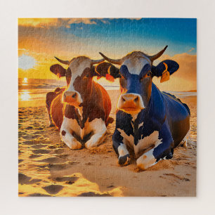 Zwei Kühe an einem sonnendurchfluteten Strand für Puzzle