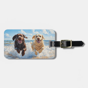 Zwei Labrador Retriever am Strand Gepäckanhänger