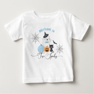 Zwei leckere Halloween-Geburtstagsblauer Boo Baby T-shirt