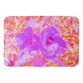 Zwei Lila und heiße Pink Pum Crazy Hibiskus in Rot Badematte