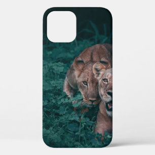 ZWEI LIONEN AUF GRÜNEN PFLANZE Case-Mate iPhone HÜLLE