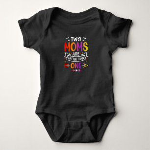 Zwei Mama Lesbische Moms LGBTQ Stolz  Baby Strampler
