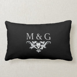 Zwei Monogramme mit Scrollwork und Blätter A24B Lendenkissen