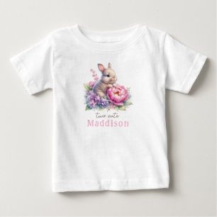 Zwei Niedliche Baby Bunny mit Peony zum Geburtstag T-shirt