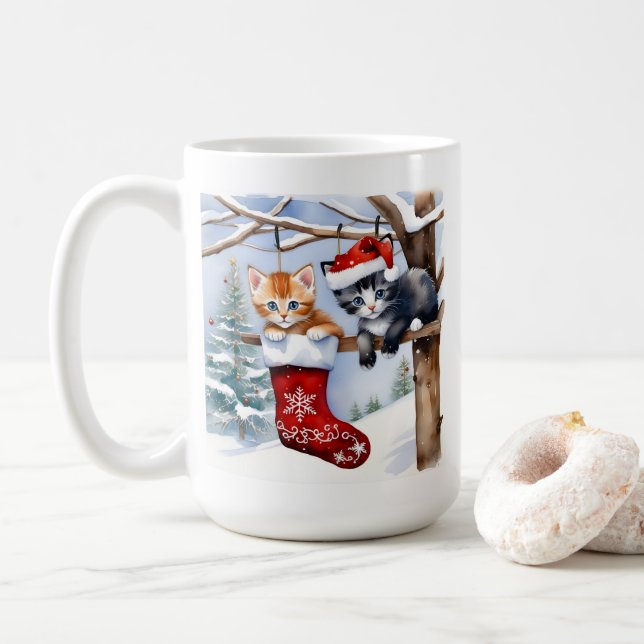 Zwei Niedliche Kätzchen Weihnachten Strumpf und We Kaffeetasse (Mit Donut)