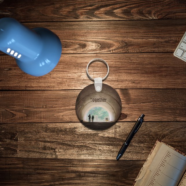 Zwei Personen auf dem Schlüsselanhänger (Von Creator hochgeladen)