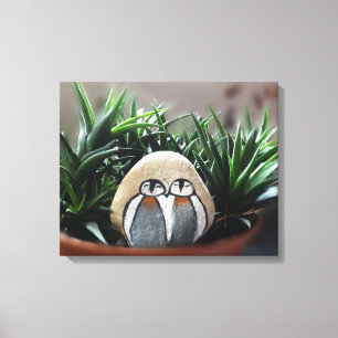 Zwei Pinguine dekorativer Stein in Pot Single Prin Leinwanddruck