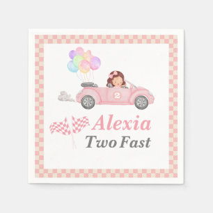 Zwei rasante Pink Race Girl am zweiten Tag wachsen Serviette