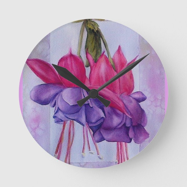 ZWEI ROSA UND LILA PINKFARBENE BLUMEN RUNDE WANDUHR (Vorderseite)