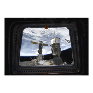 Zwei russische Raumfahrzeuge Fotodruck