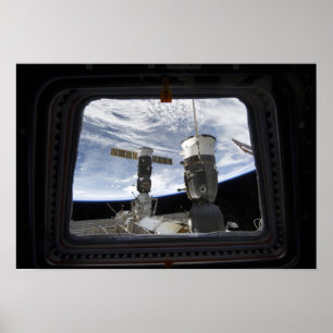 Zwei russische Raumfahrzeuge Poster