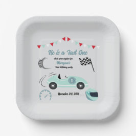 Zwei schnelle festliche blaue Rennwagen zum Geburt Pappteller