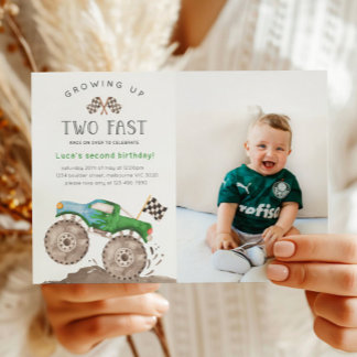 Zwei schnelle grüne Monster-Truck-Geburtstagsfoto Einladung
