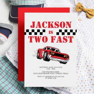 Zwei schnelle moderne Red Race Car Boy 2. Geburtst Einladung