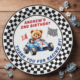 Zwei schnelle Rennwagen am 2. Geburtstag Pappteller