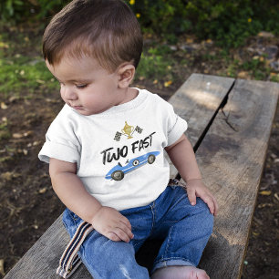 Zwei schnelle Rennwagen-Geburtstag Baby T-shirt