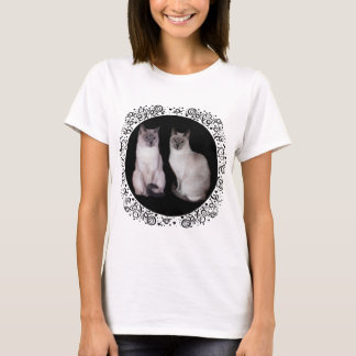 Zwei siamesische Katzen T-Shirt