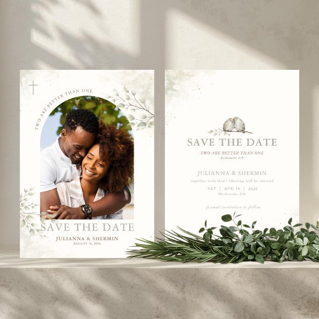 Zwei sind besser als einer Christlicher Save-The-D Einladung (Religious Save The Date Photo Card)