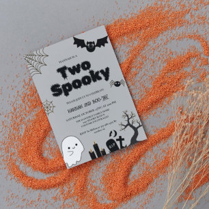 Zwei Spooky Halloween Zweite Geburtstagsparty Einladung