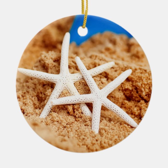 Zwei Starfish am Strand Keramik Ornament (Vorne)