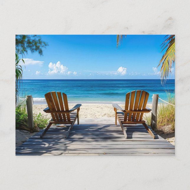 Zwei Strandstühle auf Holzsteg am Meer Postkarte (Vorderseite)