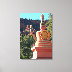 zwei stupas wickelten Leinwand ein