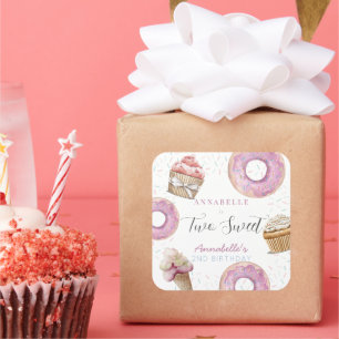 Zwei süße Cupcake & Donuts Girl 2. Geburtstag Quadratischer Aufkleber
