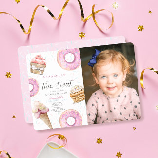 Zwei Sweet Cupcake & Donuts Girl Foto 2. Geburtsta Einladung