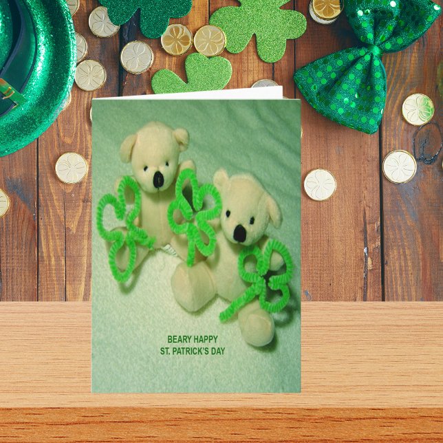 Zwei Teddybären mit Kleeblättern Karte (Two Teddy Bears with Shamrocks Card)