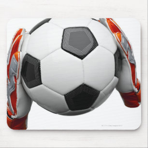 Zwei Tore halten Handschuhe mit einem Fußball Mousepad