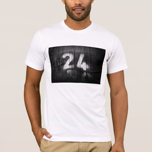 zwei vier Stellen T-Shirt (Vorderseite)