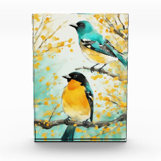 Zwei Vögel, die auf der Baumzweigung sitzen Fotoblock