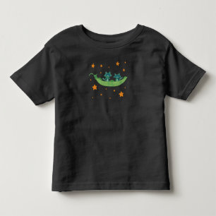 Zwei Waschbären in einer Erbsenschote   Whimsical  Kleinkind T-shirt