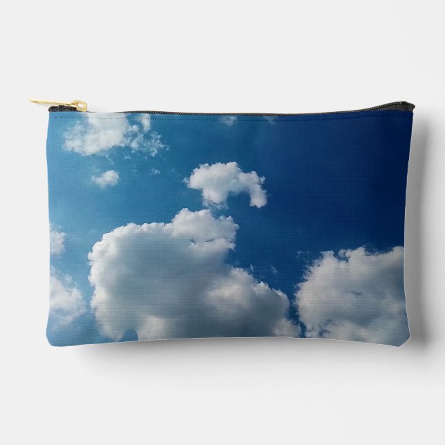 Zwei weiche Wolken Zubehörtasche (Vorderseite)