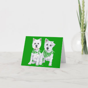 Zwei Westies sitzen am St. Patricks Day Karte