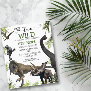 Zwei wilde Dinosaurier Tyrannosaurus Raptor Geburt