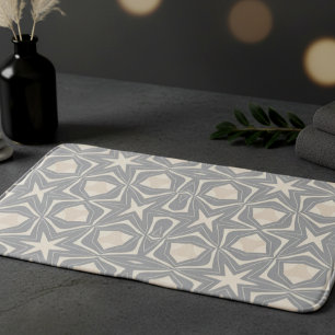 Zweifarbiges Beige und Grau Sterne und Formen Badematte