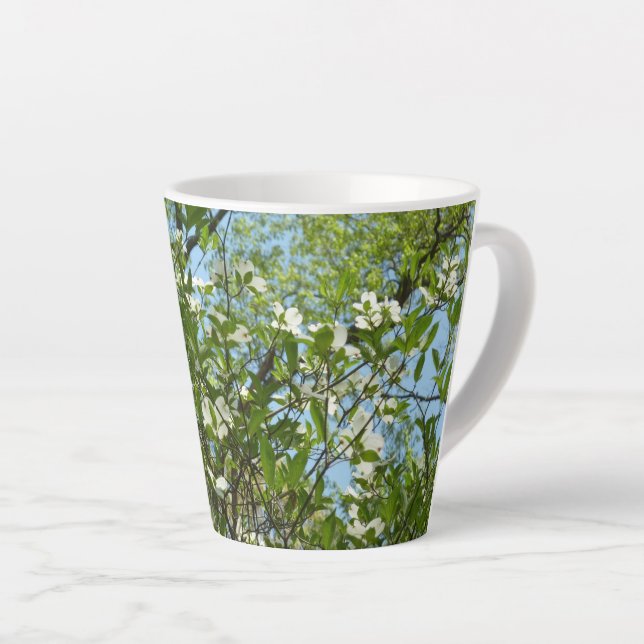 Zweige von Dogwood-Blüten Frühlingsbäume Milchtasse (Rechte Ecke)