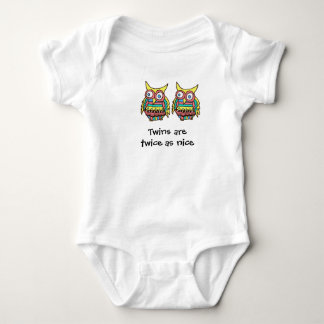 Zweimal so netter Owl Baby Strampler