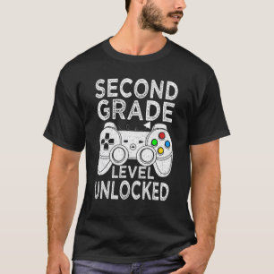Zweite Stufe Entsperrtes Videospiel zurück auf T-Shirt