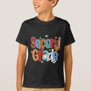 Zweiter Junge der 2. Klasse verkauft Sketll Footll T-Shirt
