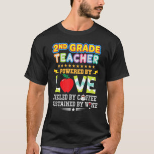 Zweiter Lehrer der zweiten Klasse, angetrieben dur T-Shirt