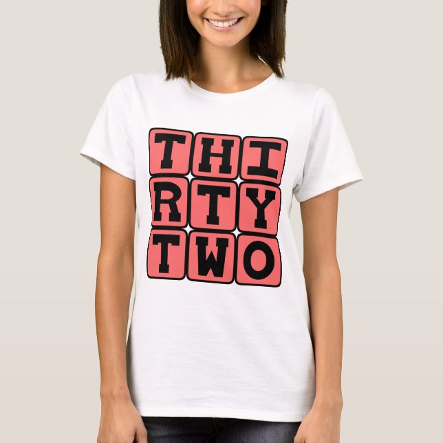Zweiunddreißig, Nummer 32 T-Shirt (Vorderseite)