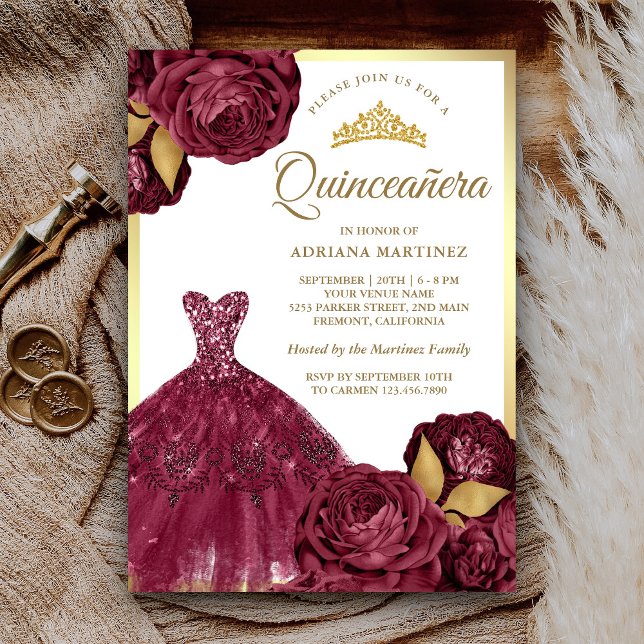 Zwergbraun Burgund Floral Gold Quinceanera Einladung (Von Creator hochgeladen)