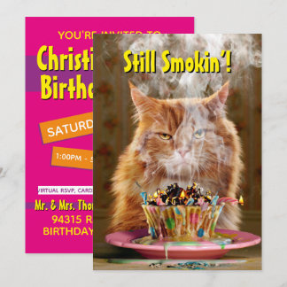 Zwergkatzenkatze mit geschmolzenem Geburtstagskuch Einladung