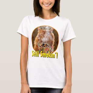 Zwergkatzenkatze mit geschmolzenem Geburtstagskuch T-Shirt