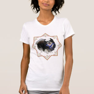 Zwergspitz mit Muscheln T-Shirt